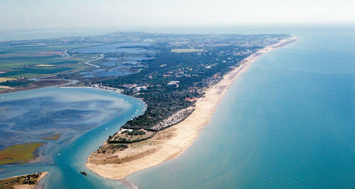 Alla Pergola Bibione Exterior photo